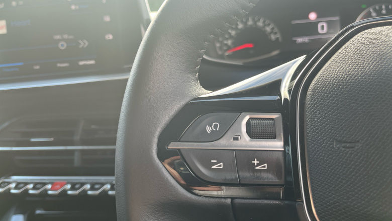 Peugeot 208 1.2 PureTech 100 Active Premium + 5dr Petrol Hatchback